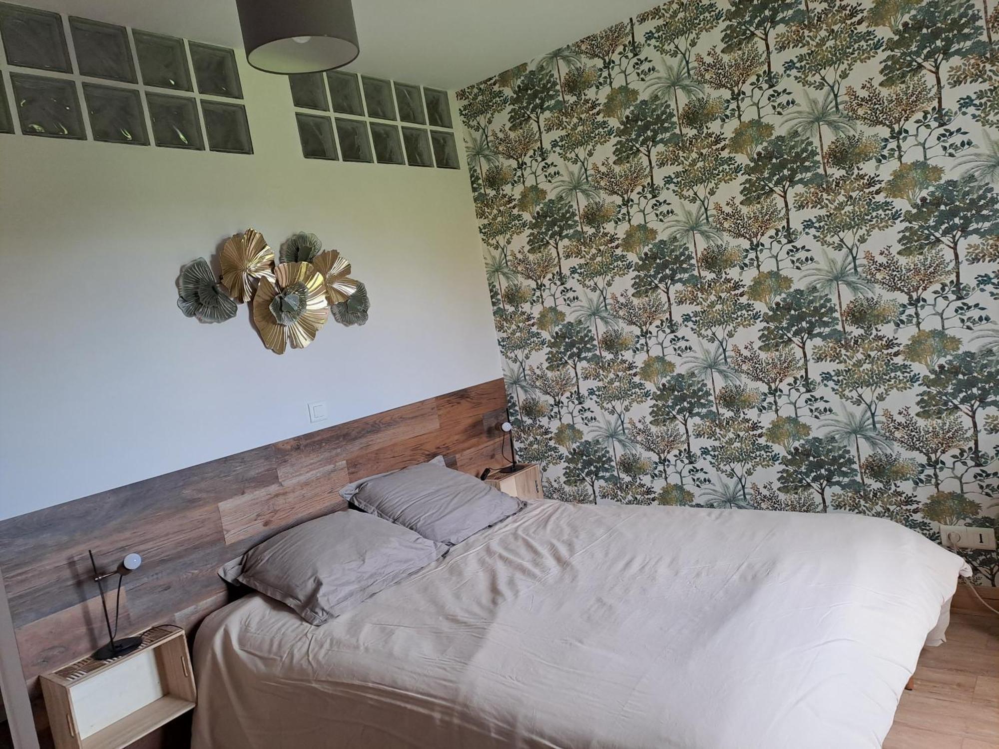 L'Ile Verte Chambre Avec Salle De Bain Privee Champagnac  外观 照片